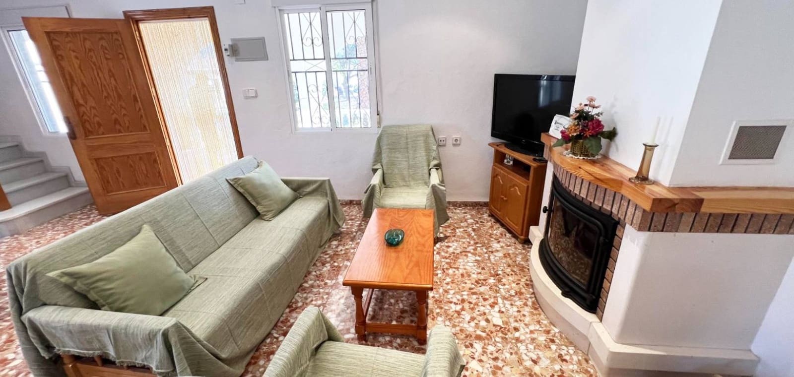 6 makuuhuone Huvila myytävänä paikassa Hondon de los Frailes mukana uima-altaan - 280 000 € (Ref: 9450564)