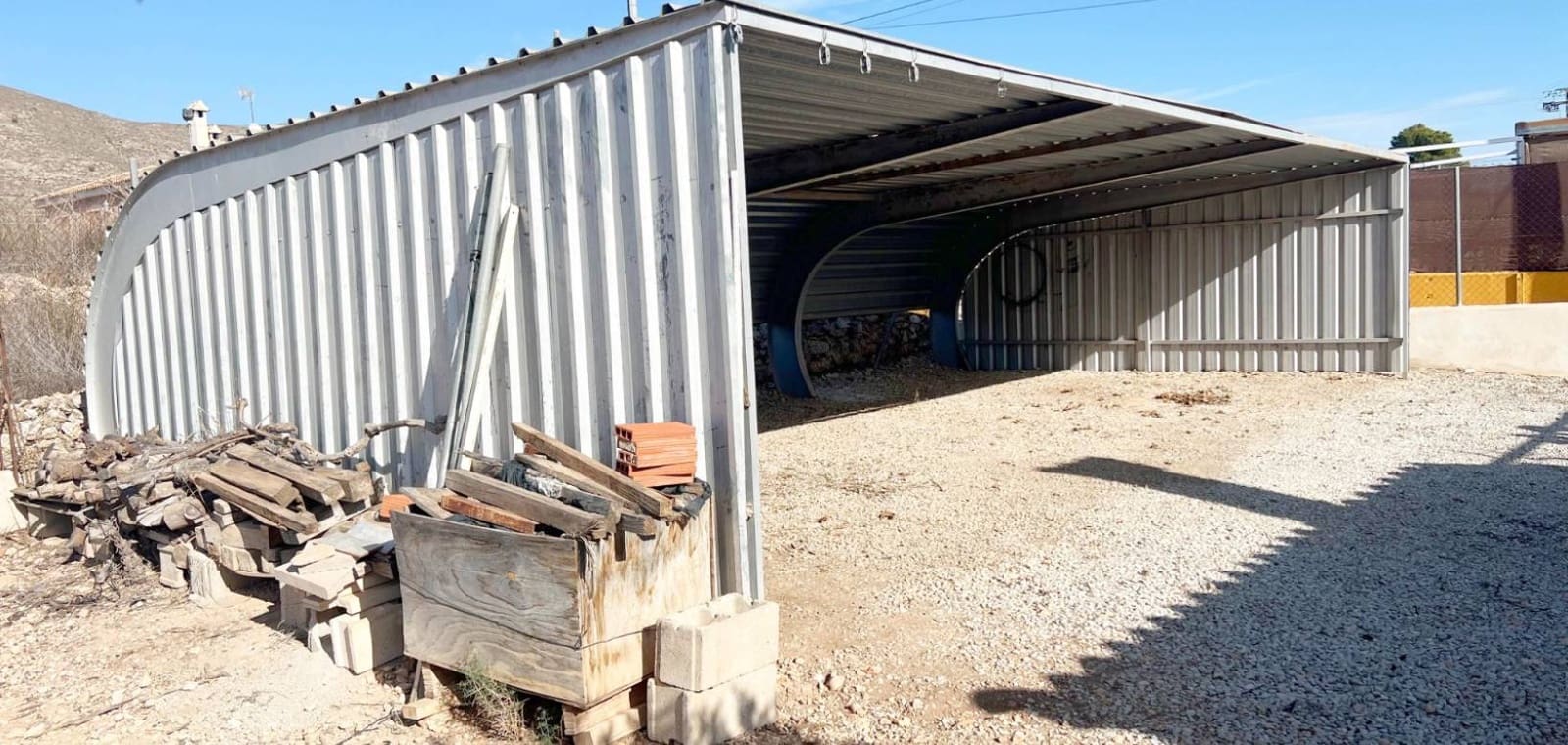 6 makuuhuone Huvila myytävänä paikassa Hondon de los Frailes mukana uima-altaan - 280 000 € (Ref: 9450564)