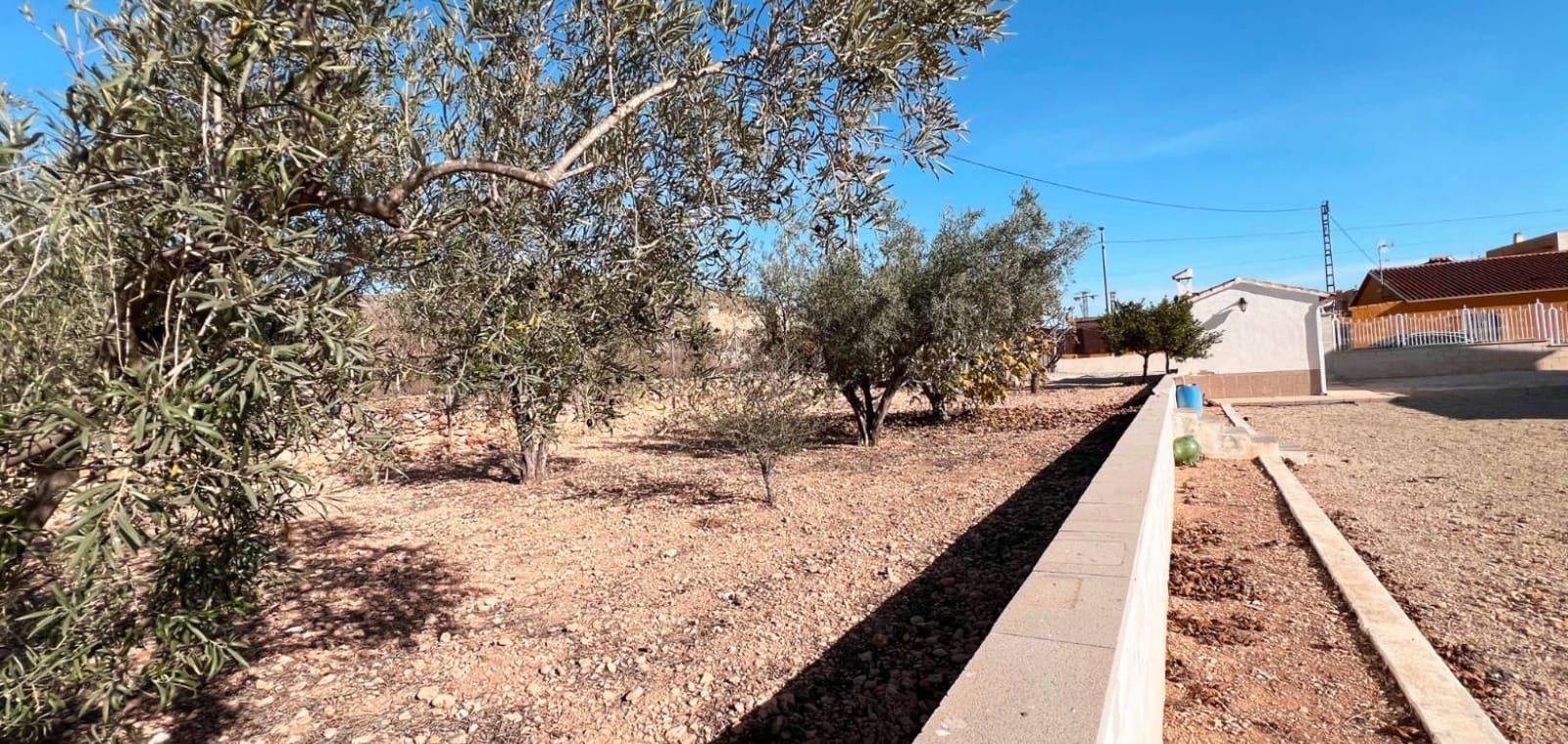 6 makuuhuone Huvila myytävänä paikassa Hondon de los Frailes mukana uima-altaan - 280 000 € (Ref: 9450564)