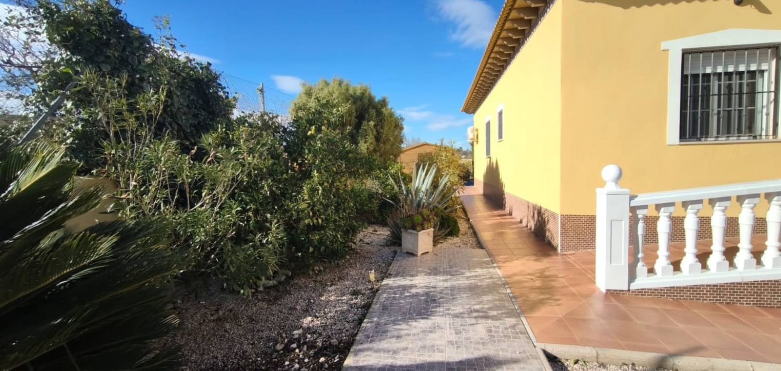 3 soverom Villa til salgs i Hondon de los Frailes med svømmebasseng - € 285 000 (Ref: 9570188)