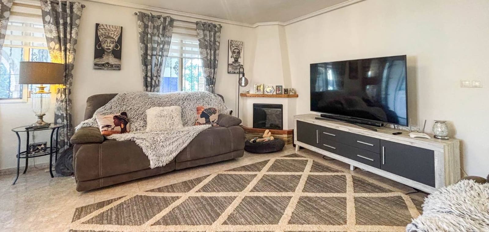 4 slaapkamer Villa te koop in Monforte del Cid met zwembad - € 384.950 (Ref: 9626300)