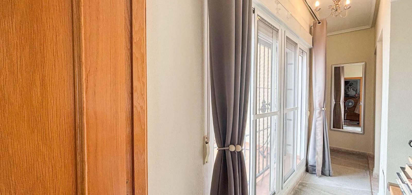 4 slaapkamer Villa te koop in Monforte del Cid met zwembad - € 384.950 (Ref: 9626300)