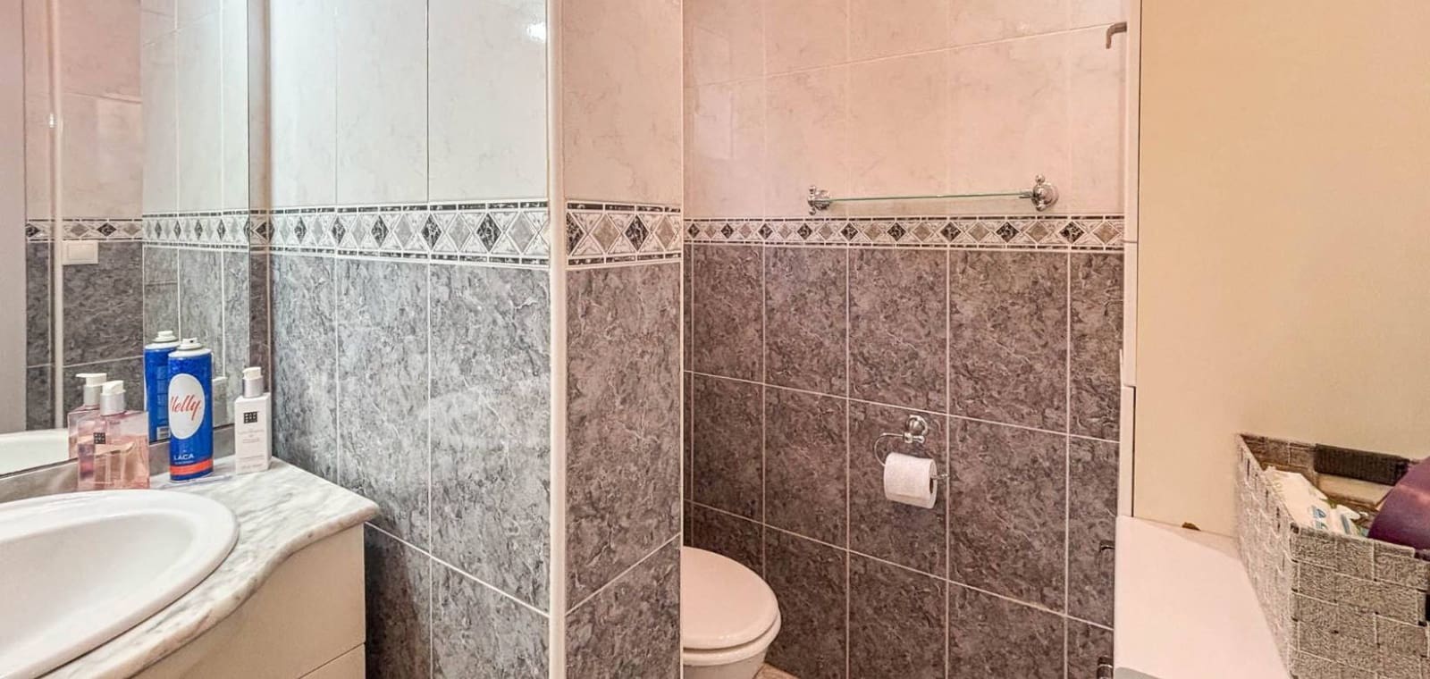 4 slaapkamer Villa te koop in Monforte del Cid met zwembad - € 384.950 (Ref: 9626300)