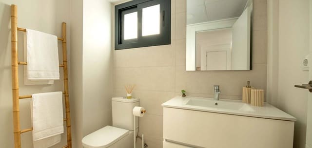 Pareado de 3 habitaciones en Cox en venta con piscina - 255.000 € (Ref: 9635027)