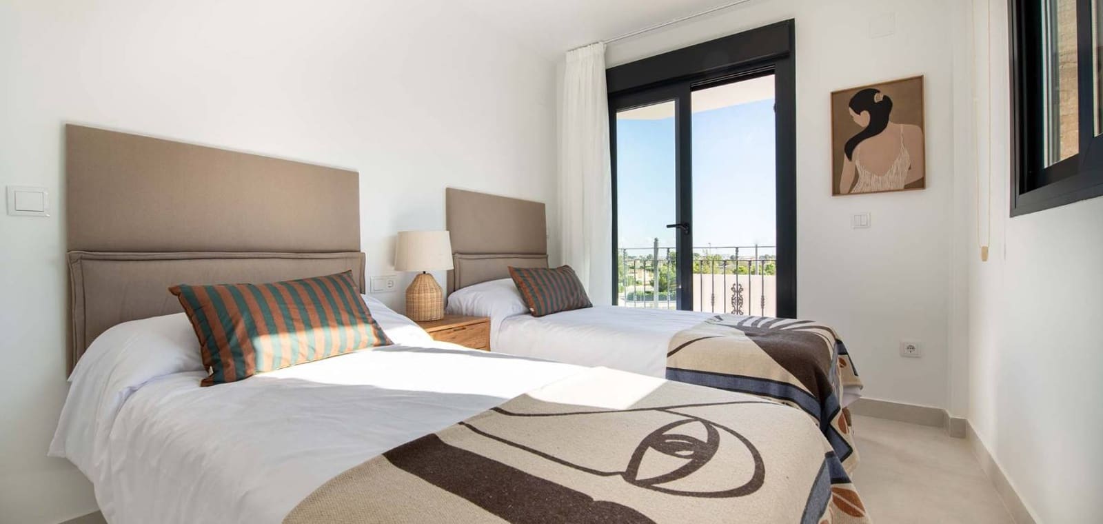 Pareado de 3 habitaciones en Cox en venta con piscina - 255.000 € (Ref: 9635027)