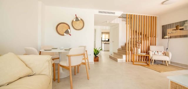 Pareado de 3 habitaciones en Cox en venta con piscina - 255.000 € (Ref: 9635027)