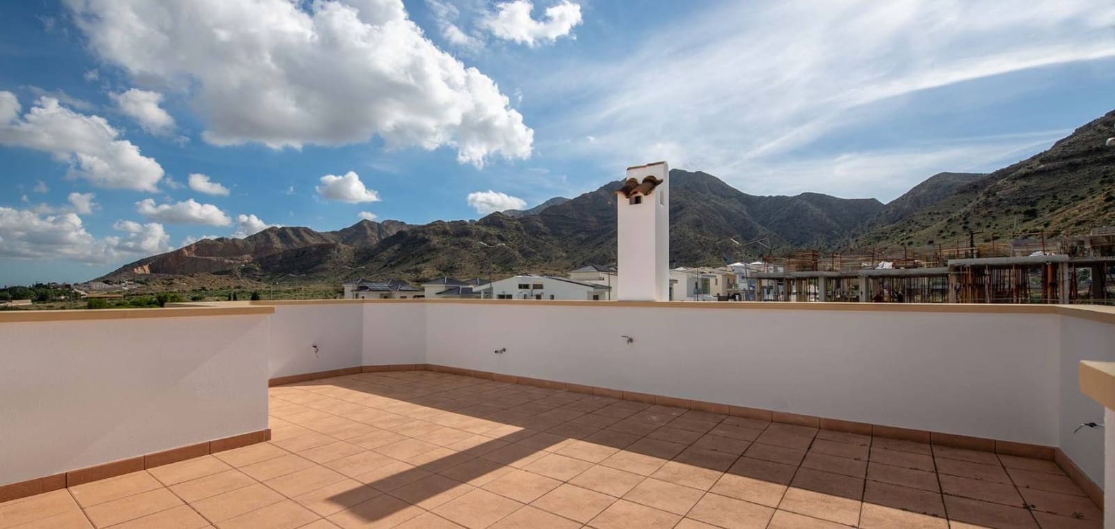 Pareado de 3 habitaciones en Cox en venta con piscina - 255.000 € (Ref: 9635027)