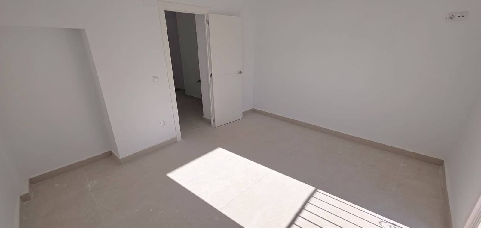 3 slaapkamer Huis te koop in Pinoso - € 135.000 (Ref: 9649813)