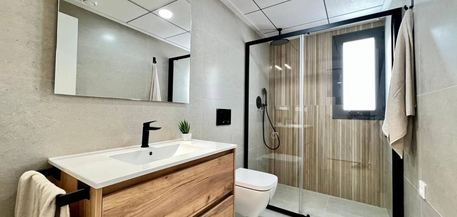 3 camera da letto Casa in vendita in Benferri con piscina garage - 318.000 € (Rif: 9650423)