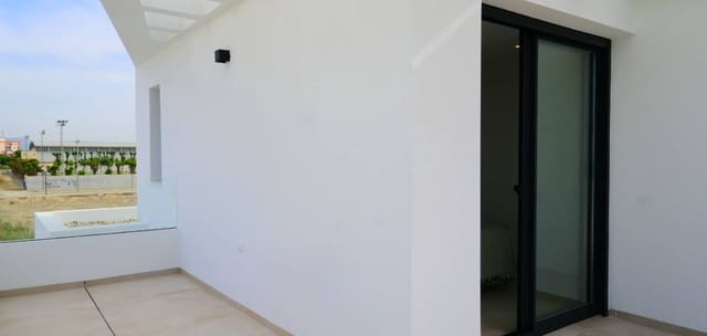 3 makuuhuone Paritalo myytävänä paikassa Dolores mukana uima-altaan 
autotalli - 439 000 € (Ref: 9650819)