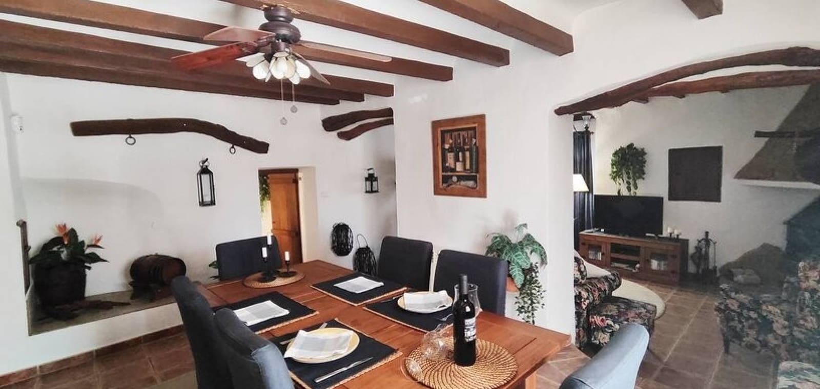 5 bedroom Villa for sale in La Romana with pool garage - € 575,000 (Ref: 9656387)