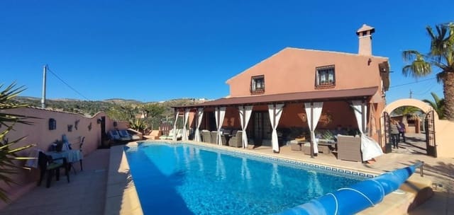 5 camera da letto Villa in vendita in La Romana con piscina garage - 575.000 € (Rif: 9656387)