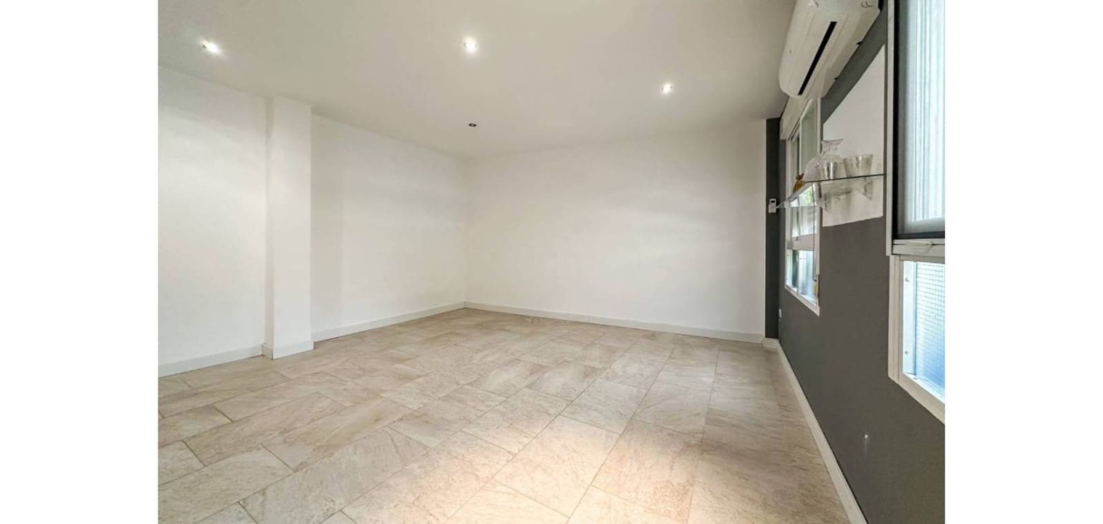 3 bedroom Townhouse for sale in Hondon de las Nieves with garage - € 129,950 (Ref: 9656388)