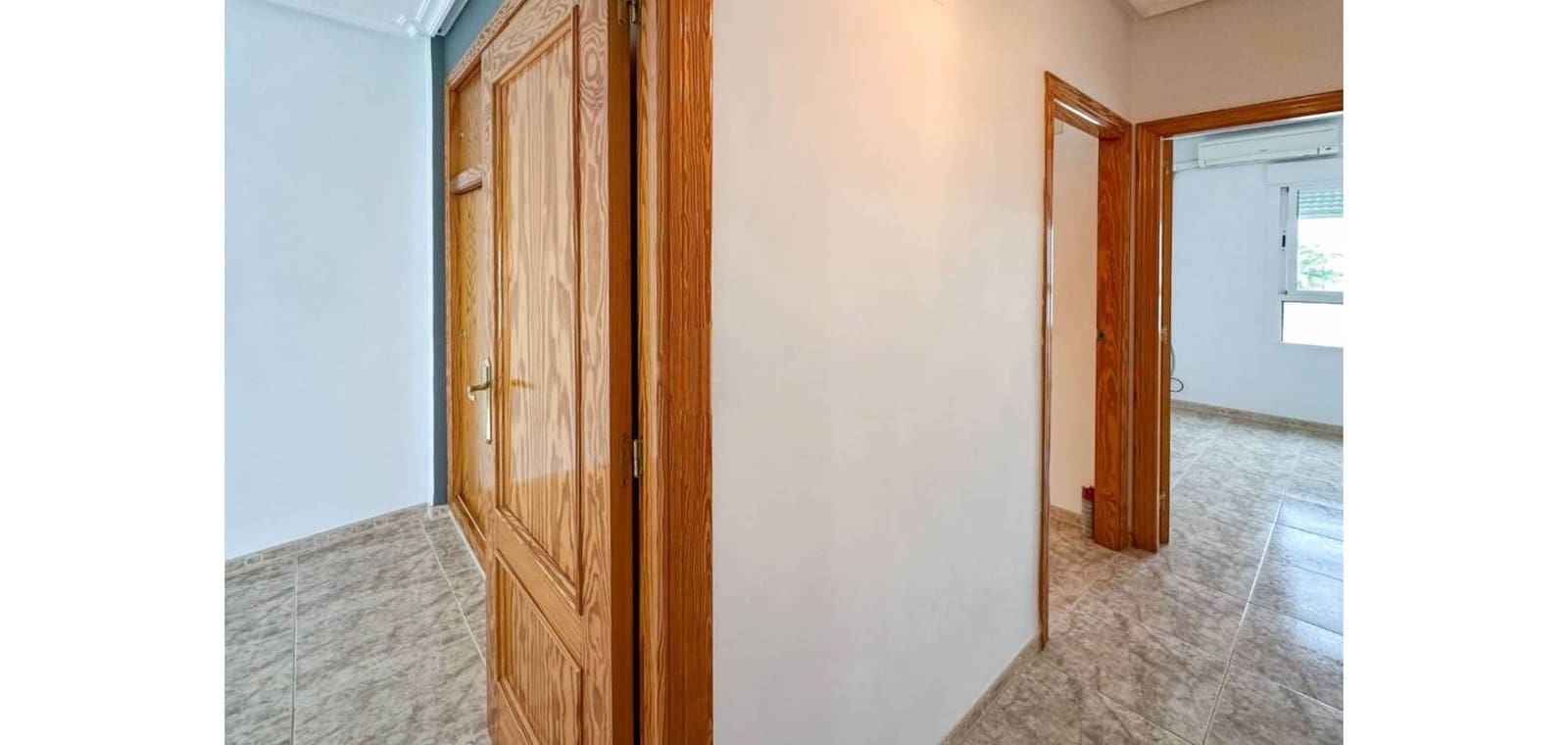 3 bedroom Townhouse for sale in Hondon de las Nieves with garage - € 129,950 (Ref: 9656388)