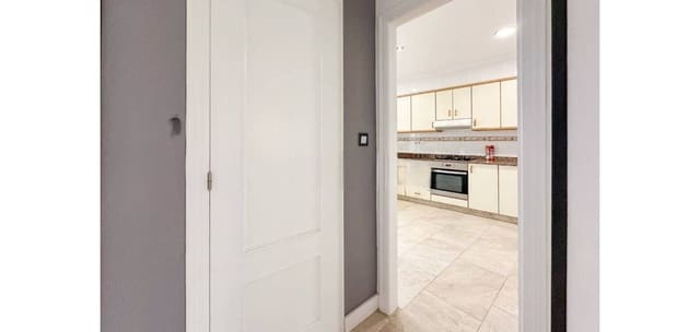 3 bedroom Townhouse for sale in Hondón de las Nieves with garage - € 129,950 (Ref: 9656388)