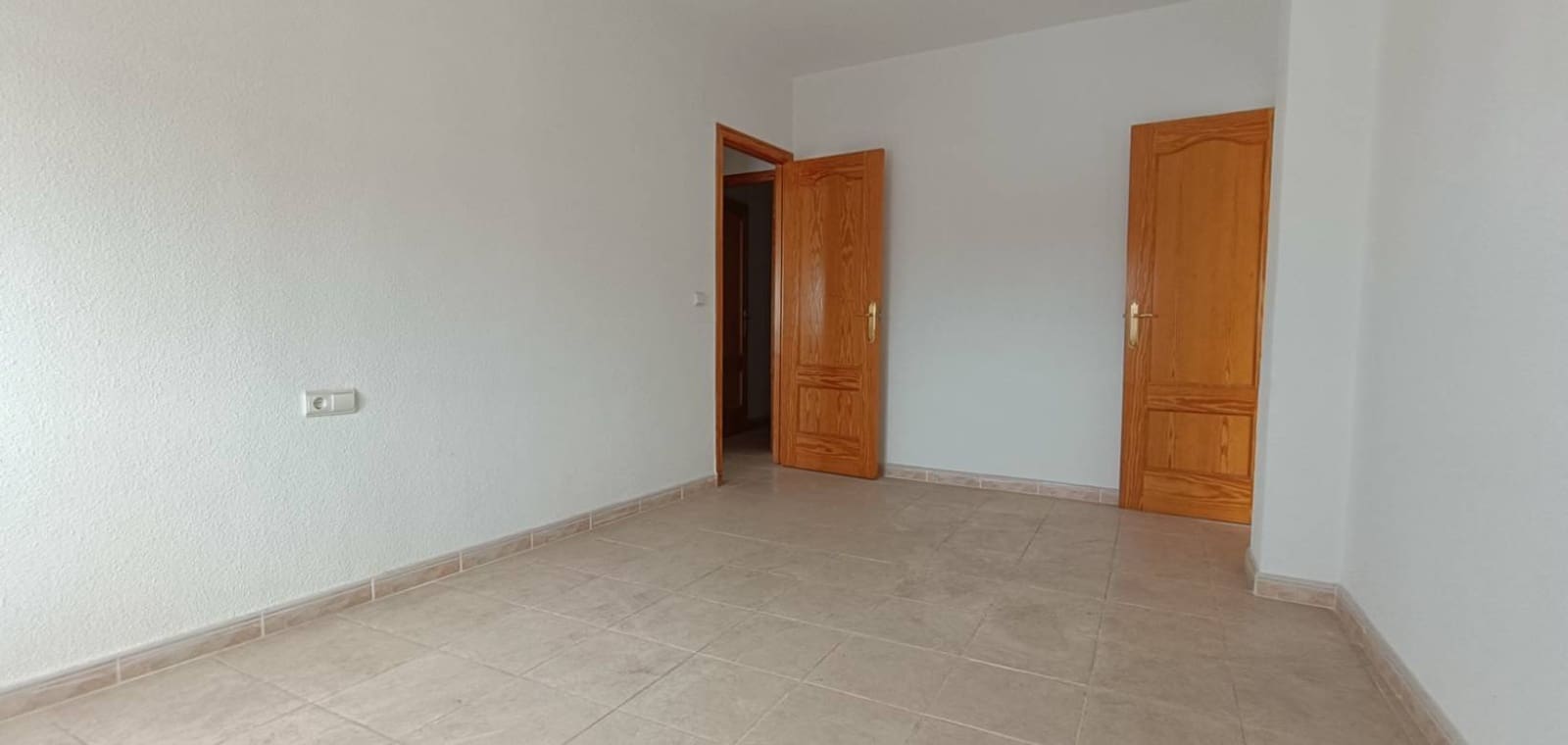 7 makuuhuone Omakotitalo myytävänä paikassa La Murada - 250 000 € (Ref: 9665513)