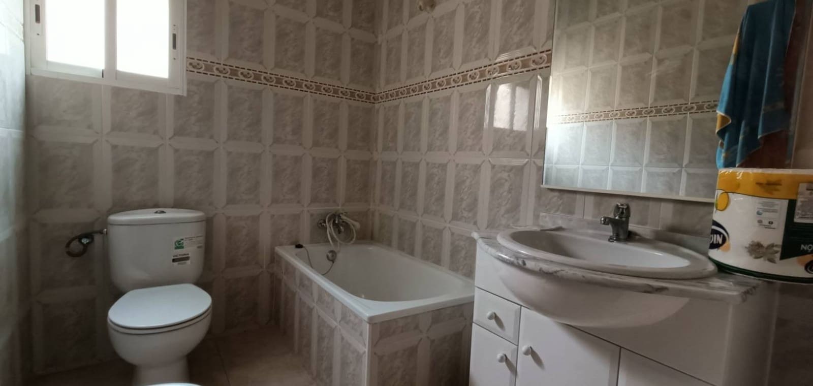 7 makuuhuone Omakotitalo myytävänä paikassa La Murada - 250 000 € (Ref: 9665513)