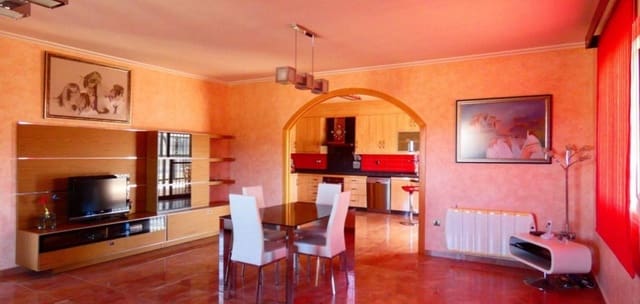 4 Zimmer Villa zu verkaufen in Jumilla mit Pool - 569.995 € (Ref: 9672282)