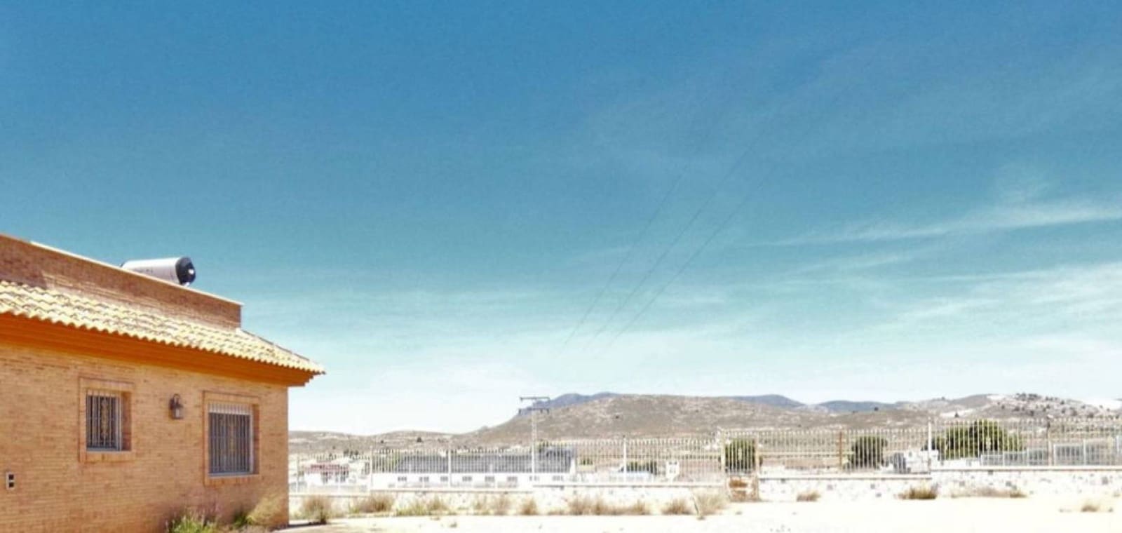 4 bedroom Villa for sale in Jumilla with pool - € 569,995 (Ref: 9672282)