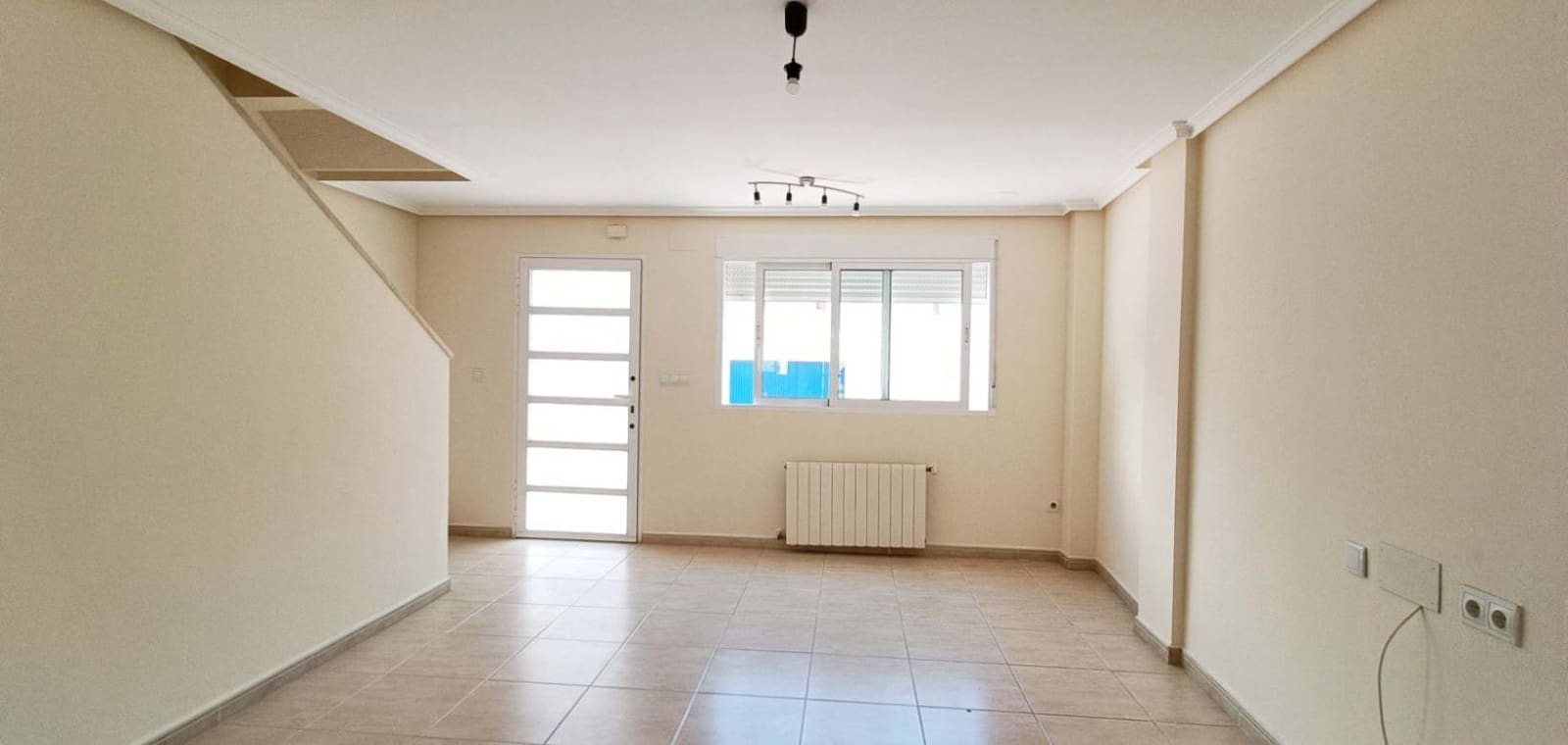 3 bedroom Apartment for sale in Hondon de los Frailes with pool - € 150,000 (Ref: 9675963)