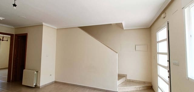 3 bedroom Apartment for sale in Hondón de los Frailes with pool - € 150,000 (Ref: 9675963)