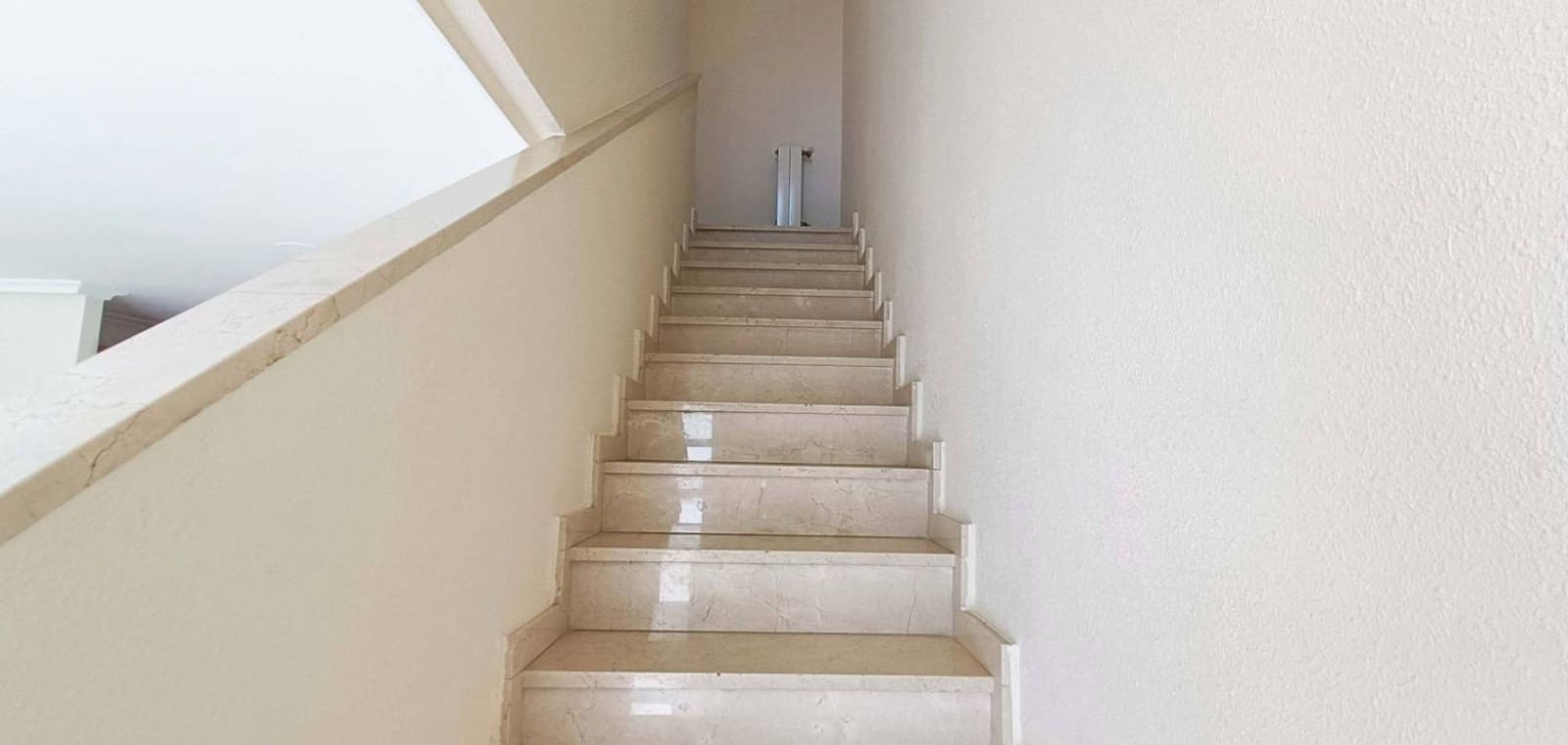 3 bedroom Apartment for sale in Hondon de los Frailes with pool - € 150,000 (Ref: 9675963)