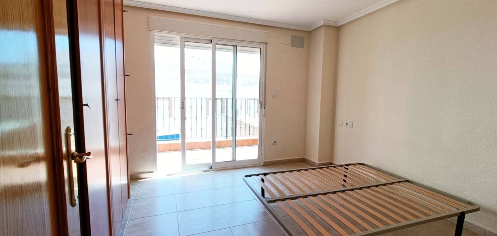 3 bedroom Apartment for sale in Hondon de los Frailes with pool - € 150,000 (Ref: 9675963)