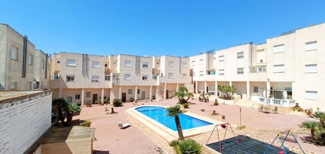 3 bedroom Apartment for sale in Hondón de los Frailes with pool - € 150,000 (Ref: 9675963)