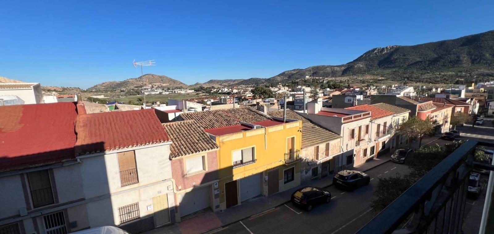3 bedroom Townhouse for sale in Hondon de las Nieves with garage - € 171,000 (Ref: 9694047)