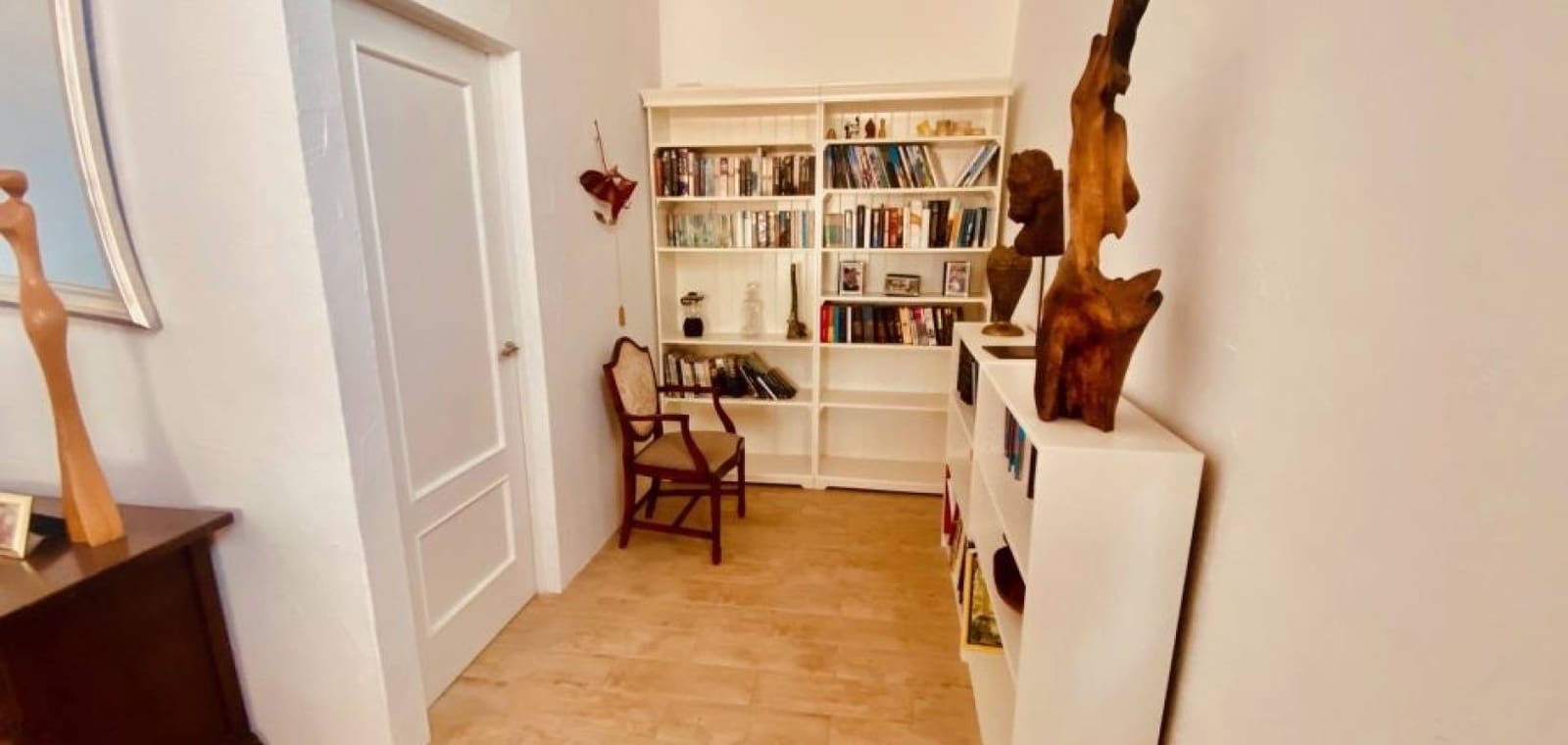 5 slaapkamer Villa te koop in El Canton met zwembad garage - € 475.000 (Ref: 9707933)