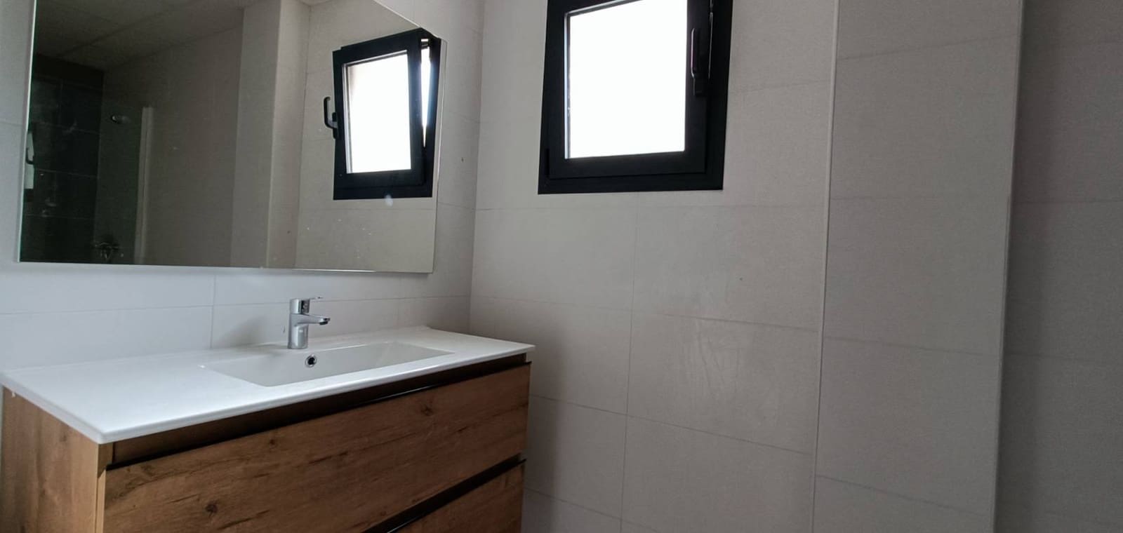 3 soverom Villa til salgs i Canada de la Lena med svømmebasseng garasje - € 400 000 (Ref: 9735950)