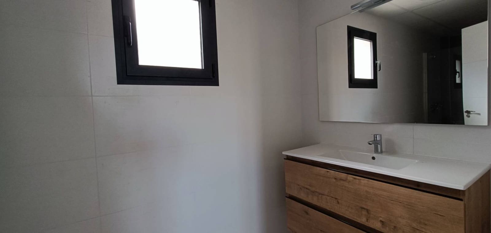 3 soverom Villa til salgs i Canada de la Lena med svømmebasseng garasje - € 400 000 (Ref: 9735950)