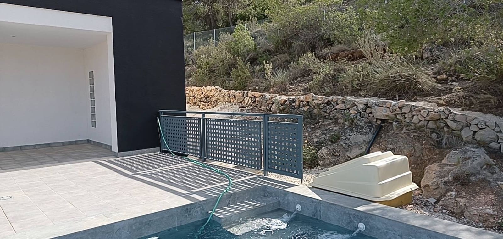 3 soverom Villa til salgs i Canada de la Lena med svømmebasseng garasje - € 400 000 (Ref: 9735950)