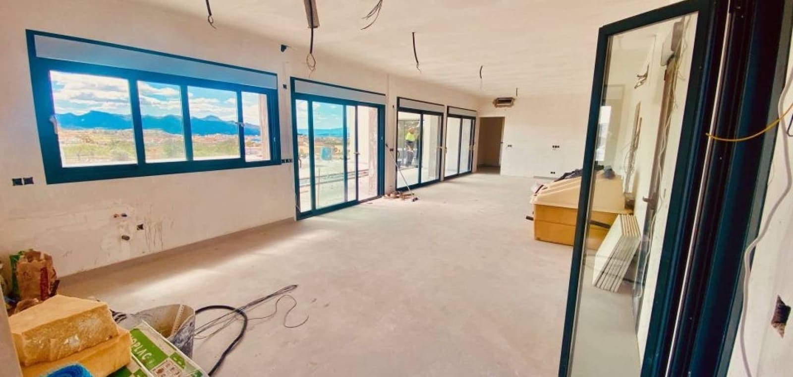 3 chambre Villa/Maison à vendre à Macisvenda avec piscine garage - 419 500 € (Ref: 9787866)