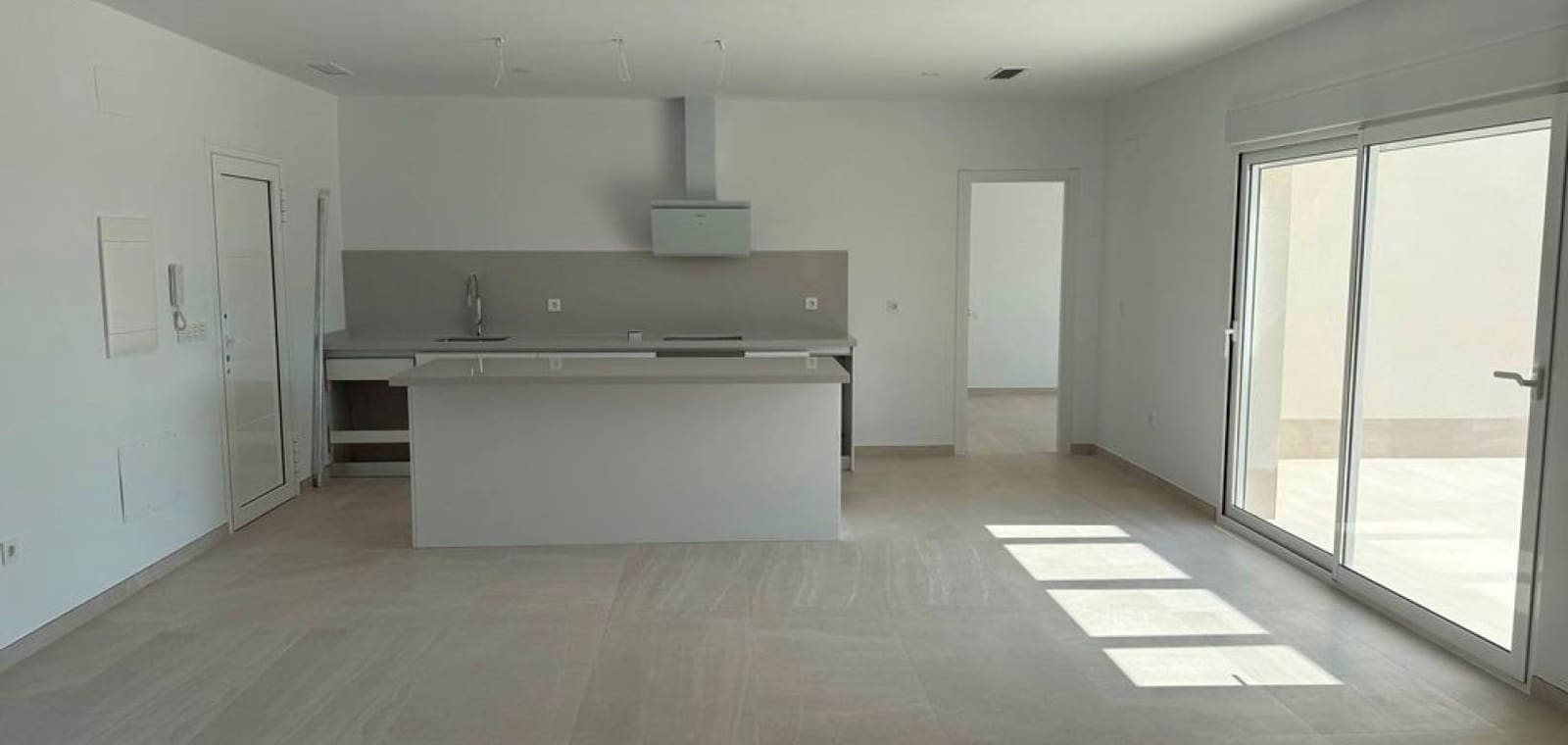 Chalet de 3 habitaciones en Pinoso en venta con piscina - 425.000 € (Ref: 9797430)