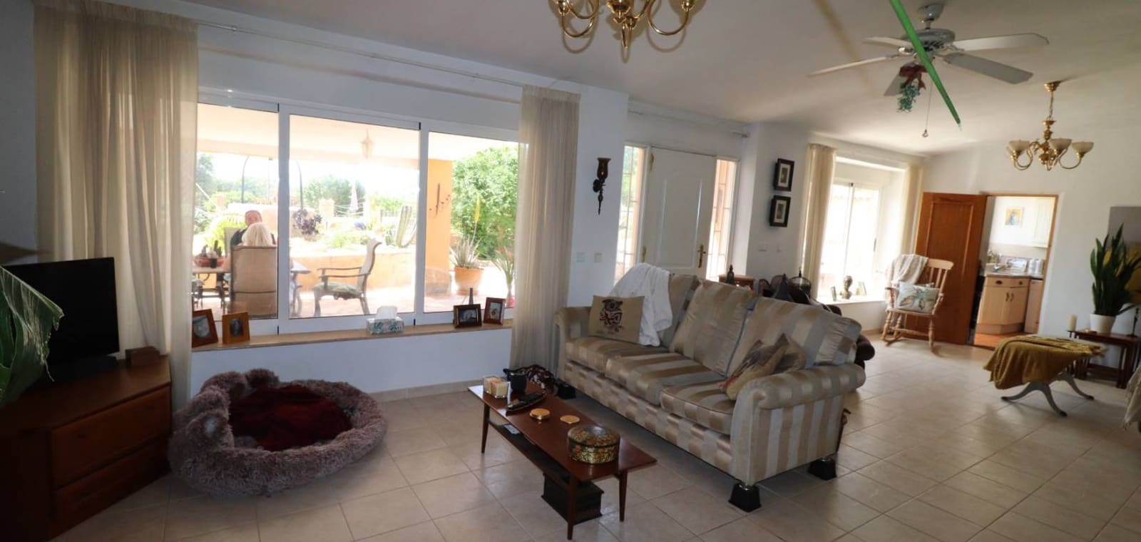 5 bedroom Finca/Country House for sale in La Canalosa with pool - € 399,500 (Ref: 9801442)
