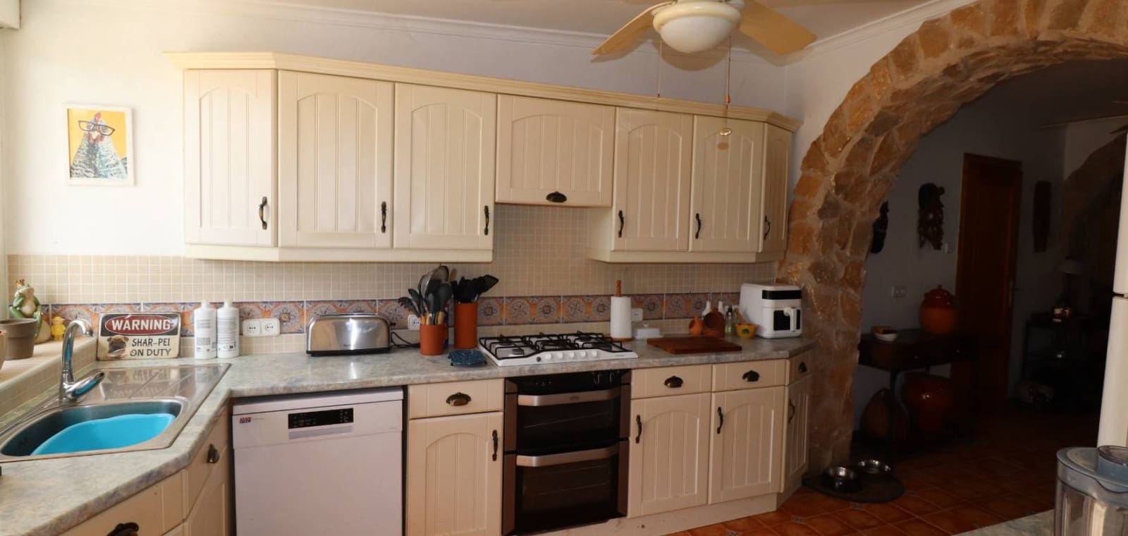 5 bedroom Finca/Country House for sale in La Canalosa with pool - € 399,500 (Ref: 9801442)