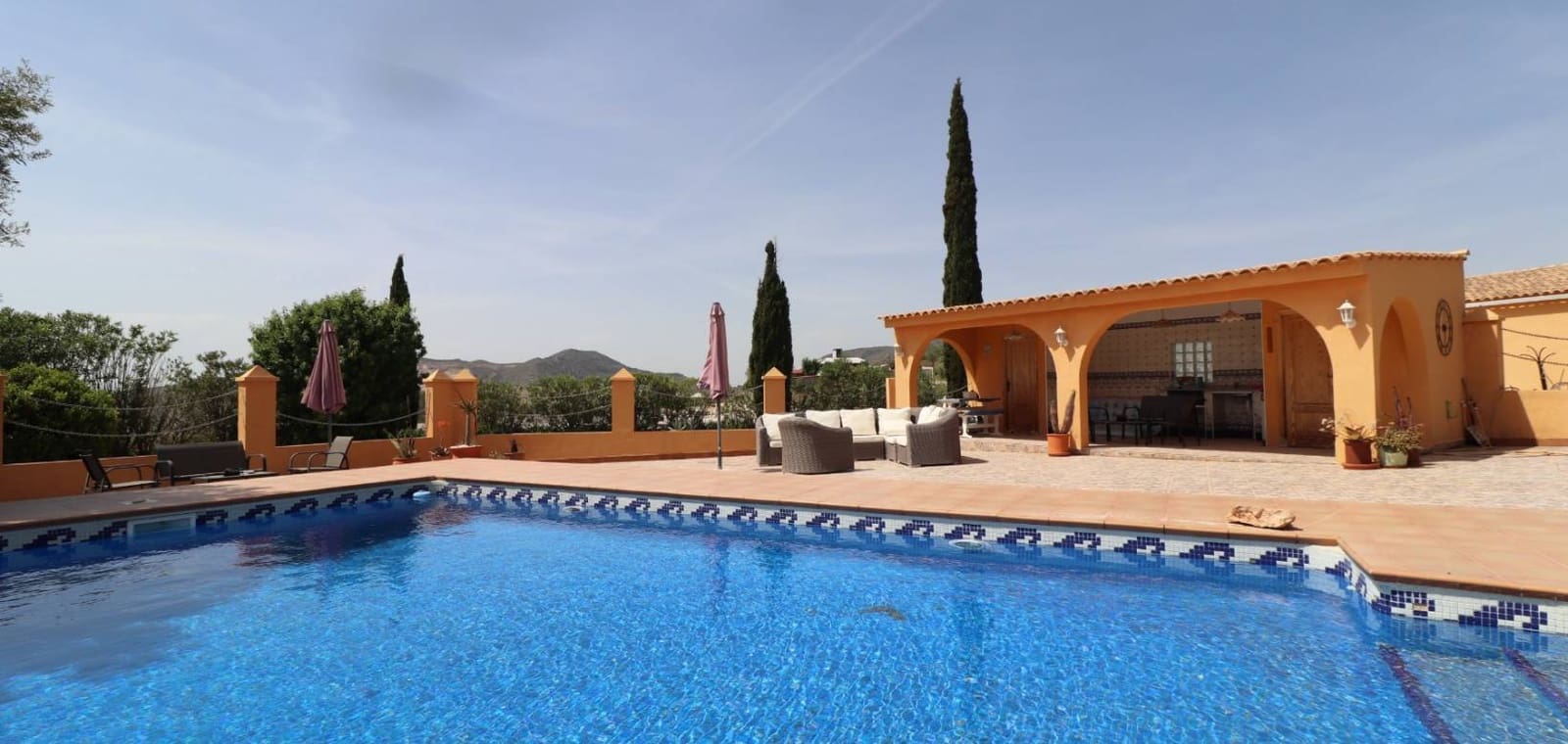 5 bedroom Finca/Country House for sale in La Canalosa with pool - € 399,500 (Ref: 9801442)