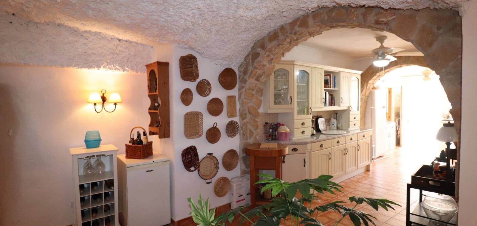 5 bedroom Finca/Country House for sale in La Canalosa with pool - € 399,500 (Ref: 9801442)