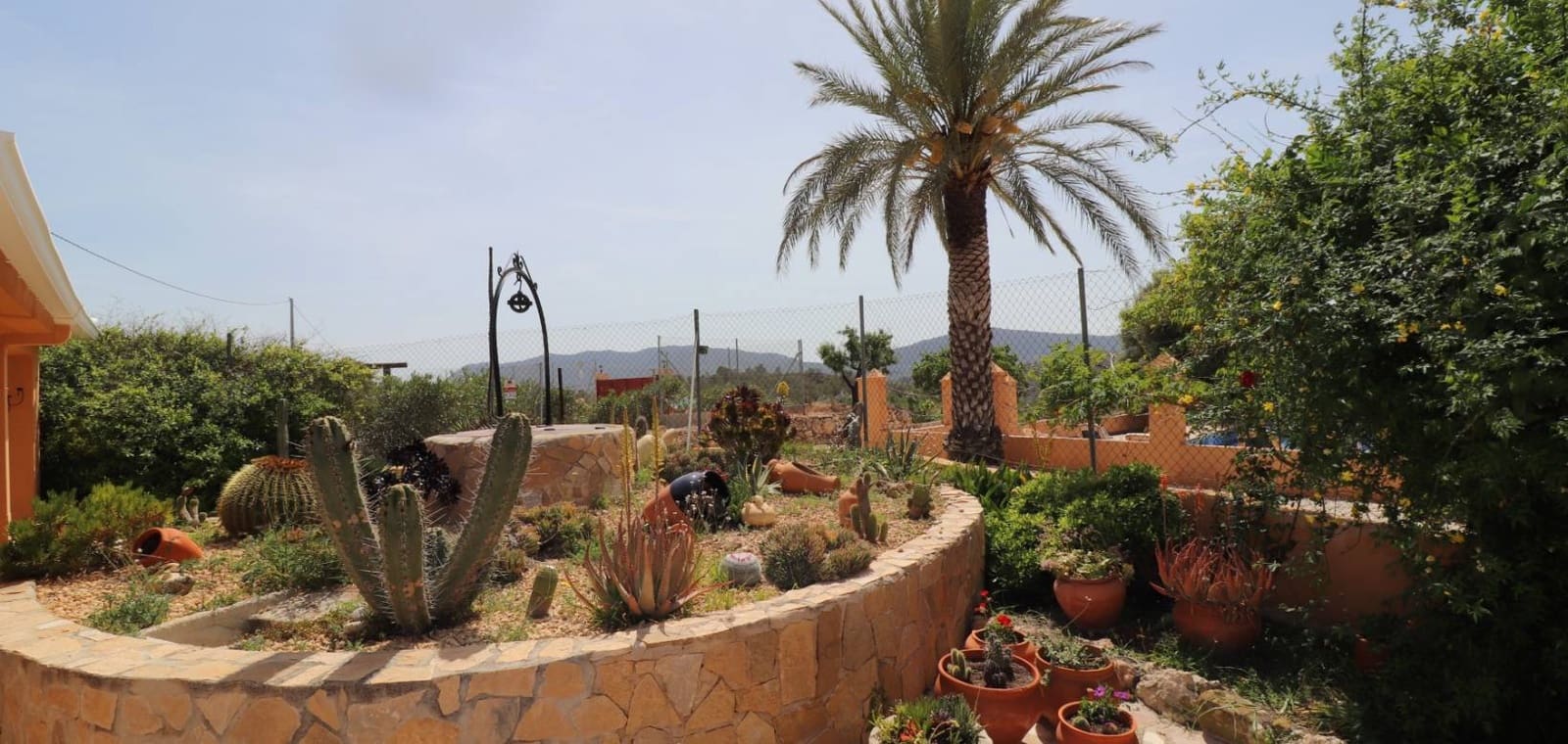 5 bedroom Finca/Country House for sale in La Canalosa with pool - € 399,500 (Ref: 9801442)