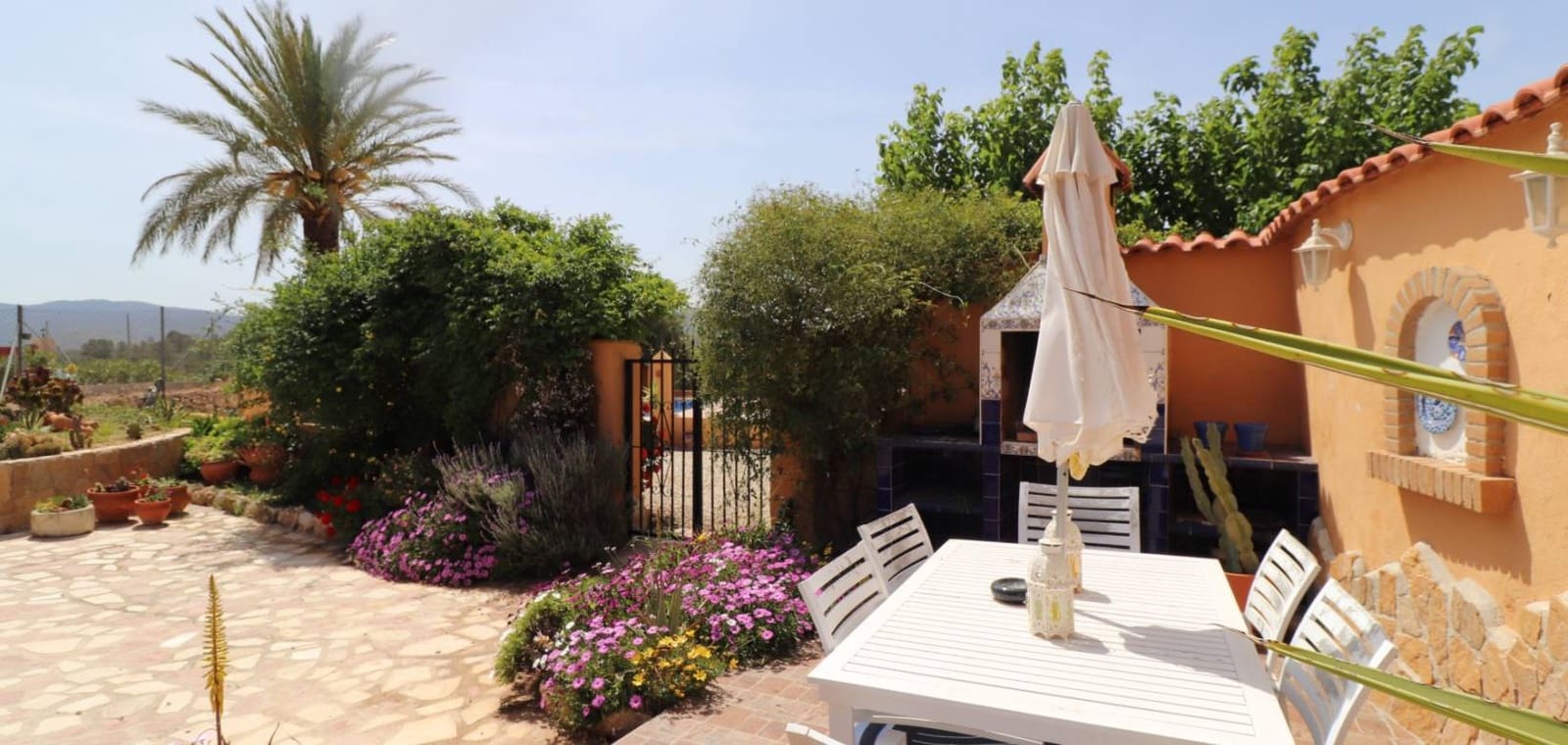 5 bedroom Finca/Country House for sale in La Canalosa with pool - € 399,500 (Ref: 9801442)