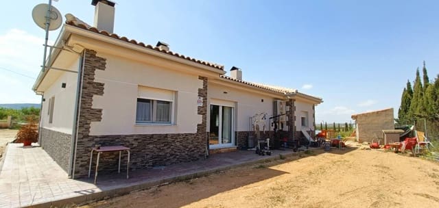 4 bedroom Villa for sale in Pinoso - € 420,000 (Ref: 9816364)