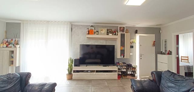 4 bedroom Villa for sale in Pinoso - € 420,000 (Ref: 9816364)