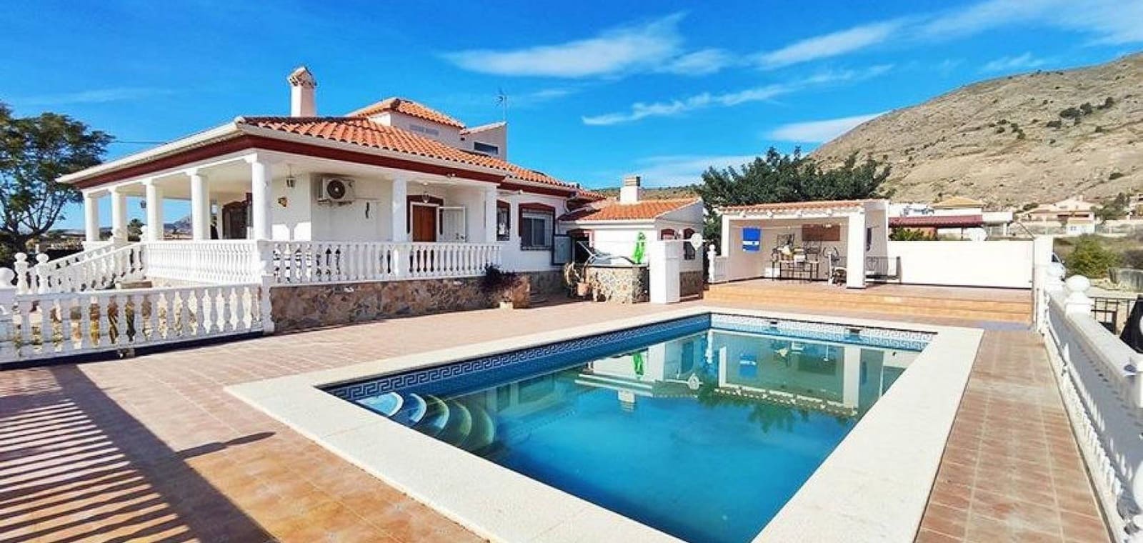 3 soveværelse Villa til salg i Fortuna med swimmingpool garage - € 276.500 (Ref: 9819556)