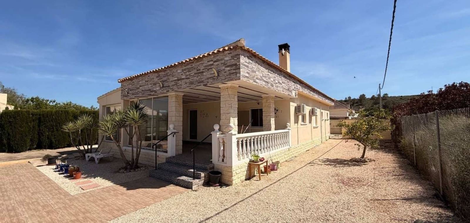 3 bedroom Villa for sale in Murcia city with pool - € 265,000 (Ref: 9823858)