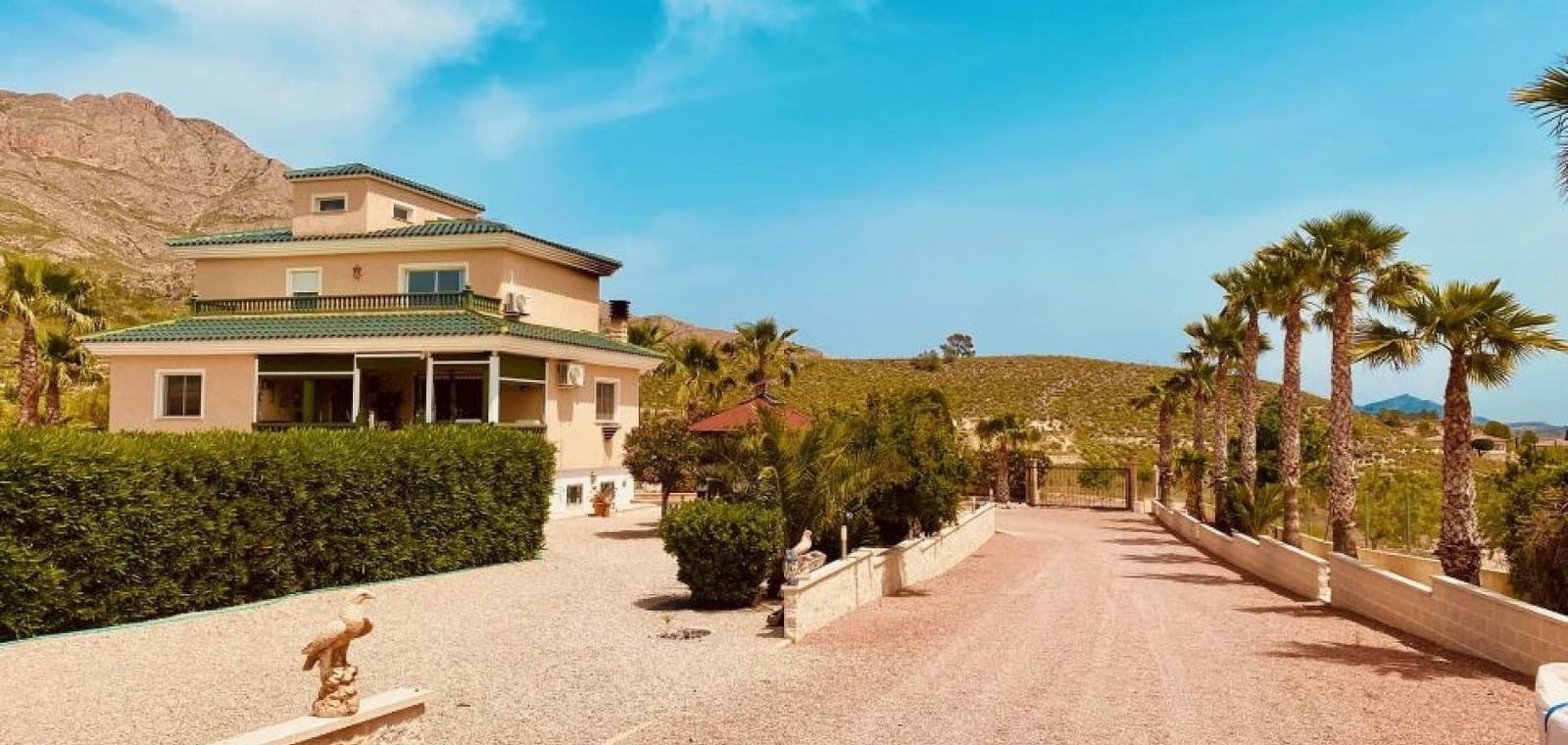 4 soveværelse Villa til salg i Macisvenda med swimmingpool - € 475.000 (Ref: 9823860)