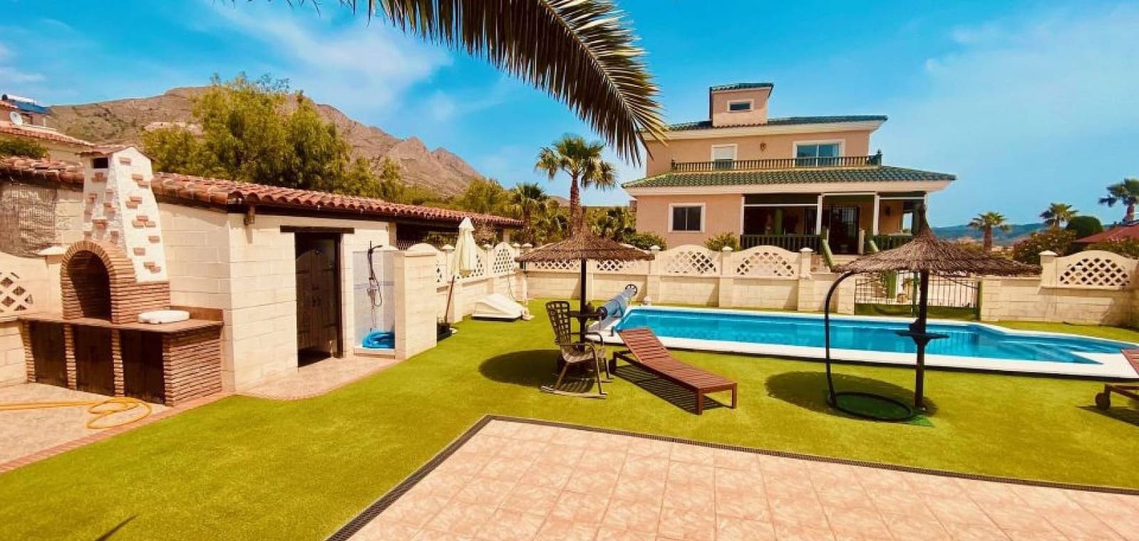 4 soveværelse Villa til salg i Macisvenda med swimmingpool - € 475.000 (Ref: 9823860)