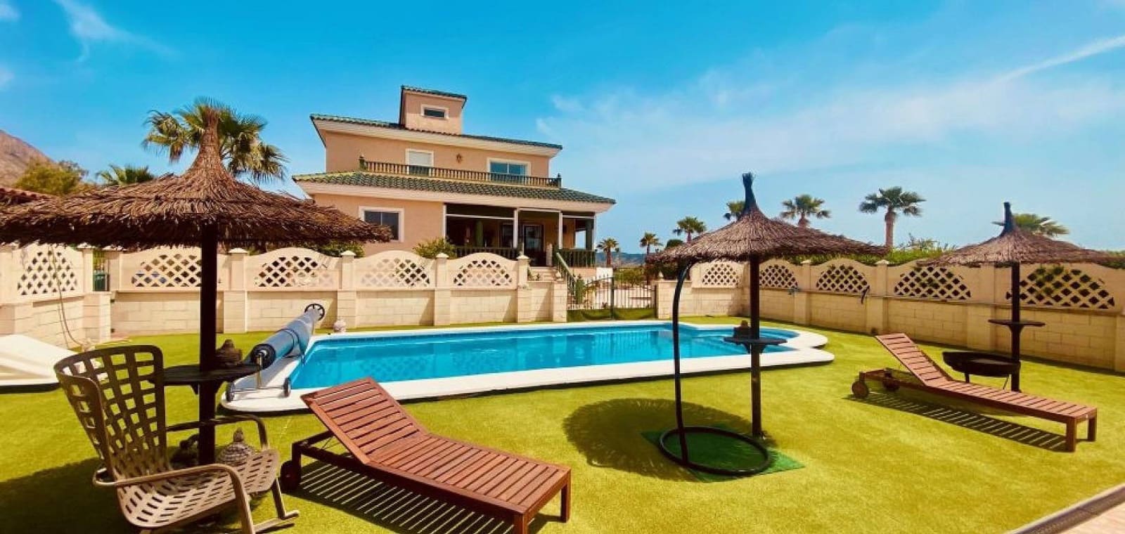 4 soveværelse Villa til salg i Macisvenda med swimmingpool - € 475.000 (Ref: 9823860)