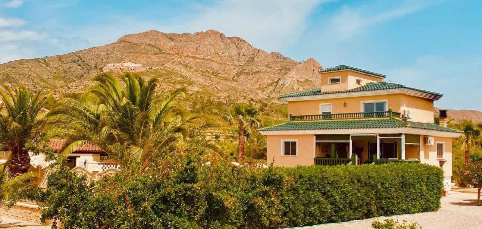 4 soveværelse Villa til salg i Macisvenda med swimmingpool - € 475.000 (Ref: 9823860)