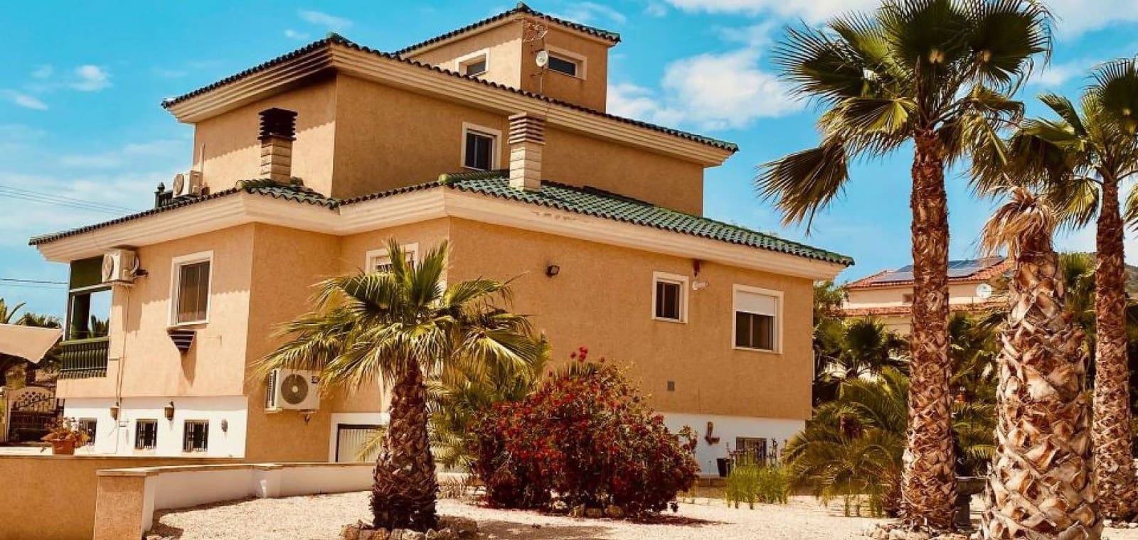 4 soveværelse Villa til salg i Macisvenda med swimmingpool - € 475.000 (Ref: 9823860)
